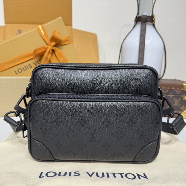 ルイ・ヴィトン ルイ・ヴィトン ナイル M27095