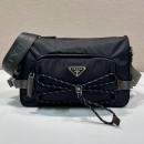 プラダ プラダ メッセンジャーバッグ 2VH192