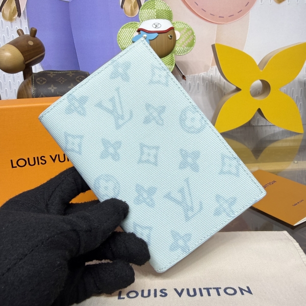 ルイ・ヴィトン ルイ・ヴィトン パスポートカバー M27614