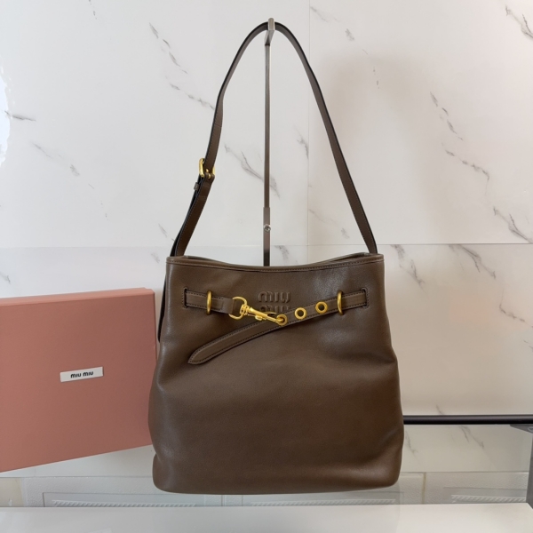 ミュウミュウ ミュウミュウ ショルダーバッグ 5BE101