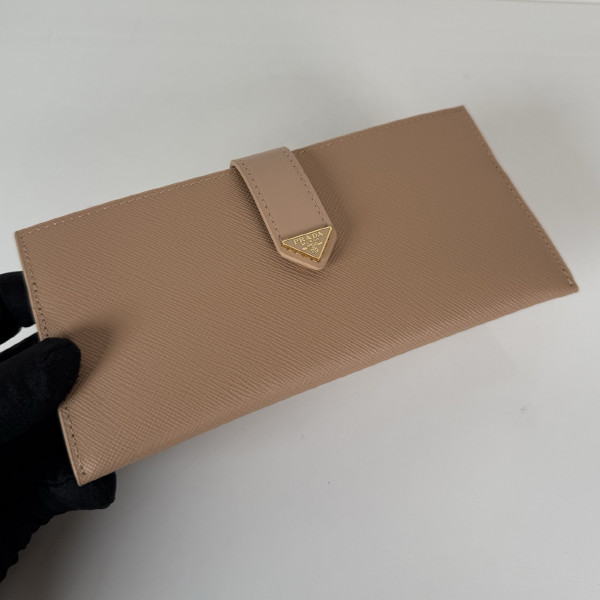 プラダ プラダ 長財布 1MV029