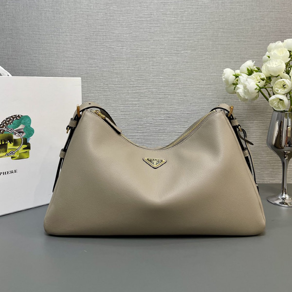 プラダ プラダ ショルダーバッグ 1BC228