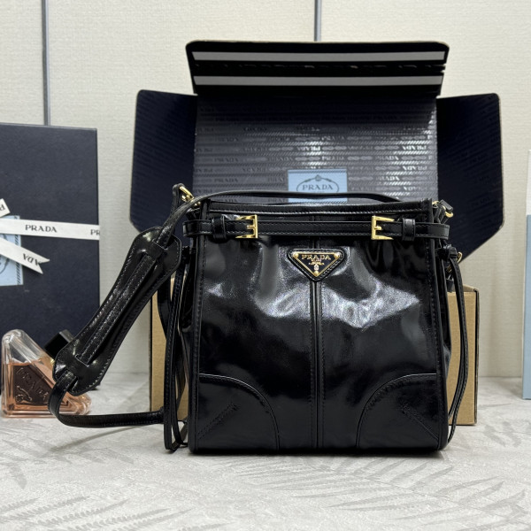 プラダ プラダ ショルダーバッグ 1BH229