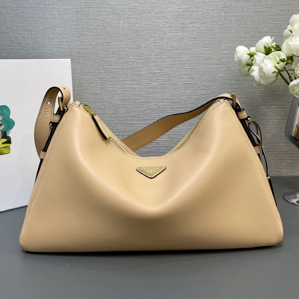 プラダ プラダ ショルダーバッグ 1BC228